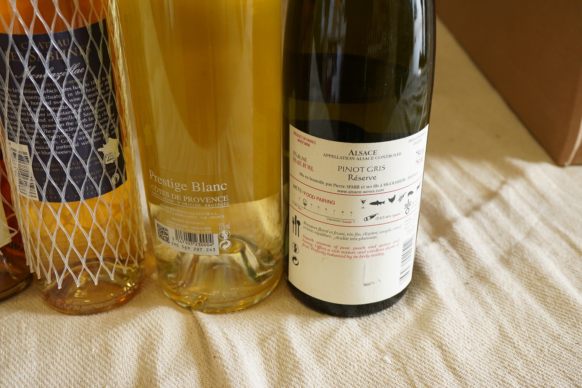 A mixed parcel of White and Dessert wine
